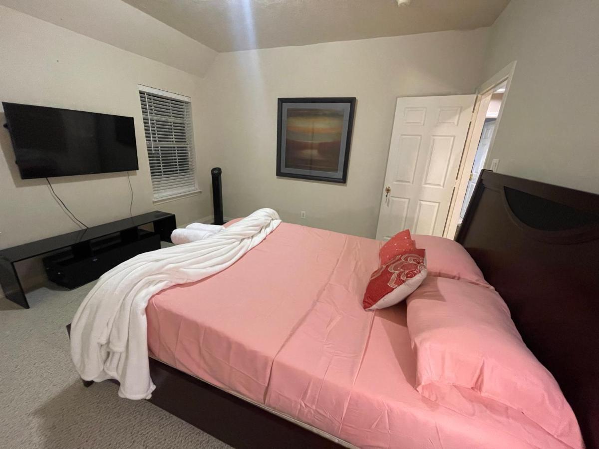Afra Home With Huge Garden Houston, Texas Екстериор снимка